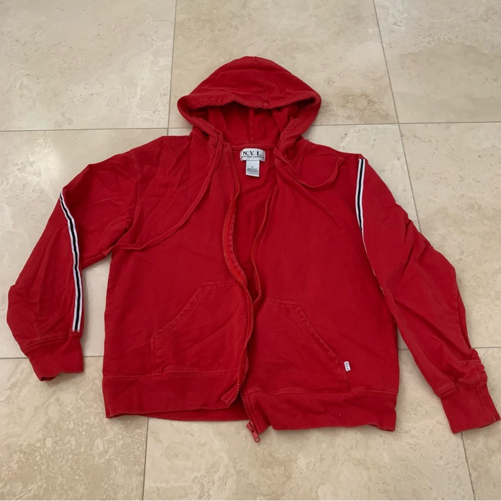 Women’s zip up hoodie